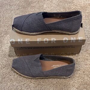 Toms Women's Dark Grey Suede Espadrilles Size 5